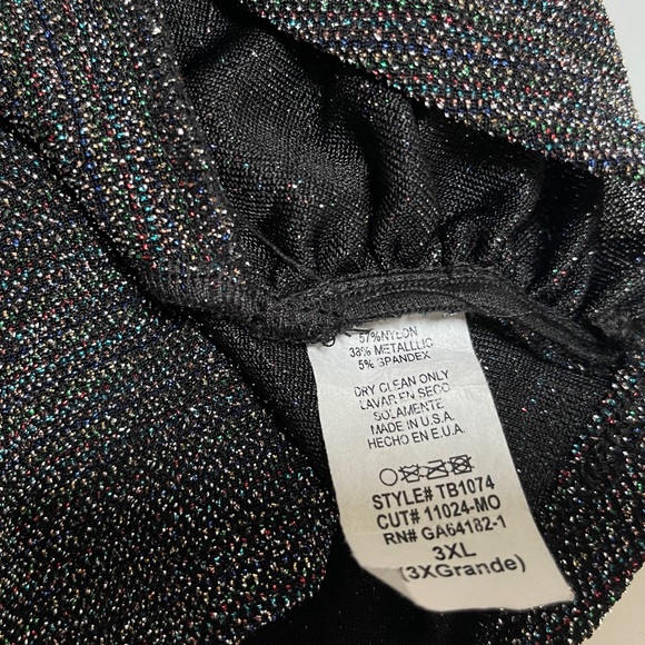 💎Fashion nova Multicolor metallic crisscross top - Picture 9 of 10